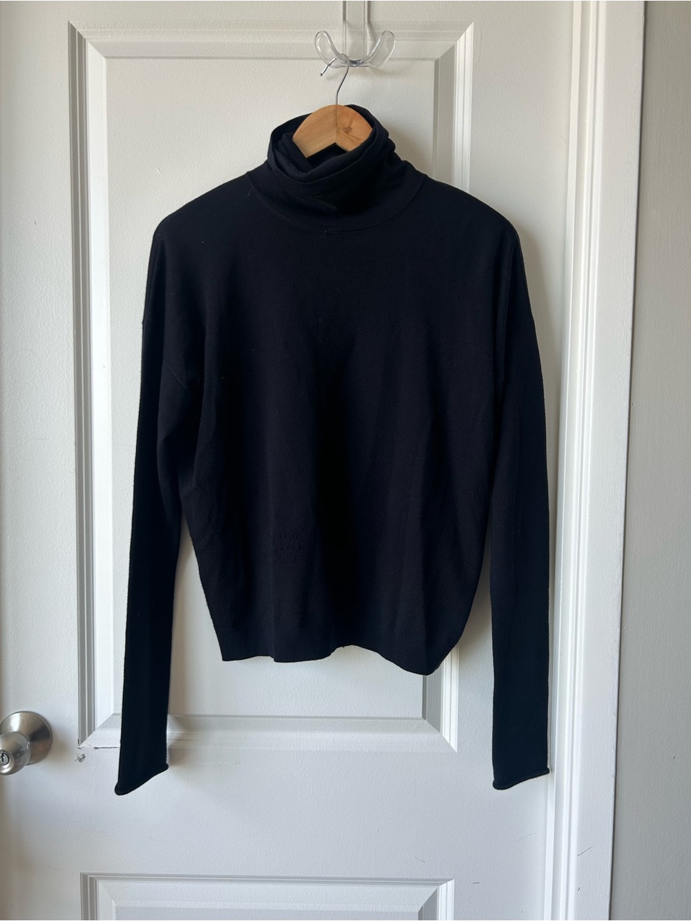 COS 100% Wool Navy Blue Turtleneck Sz XS